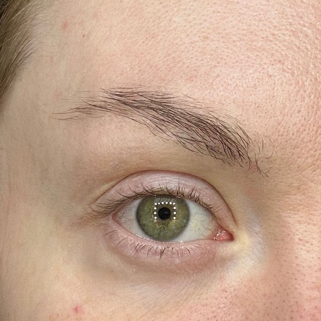 BROW FIXER + BROW BRUSH