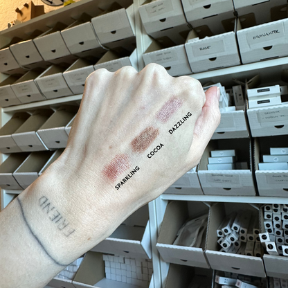 EYESHADOW STICK